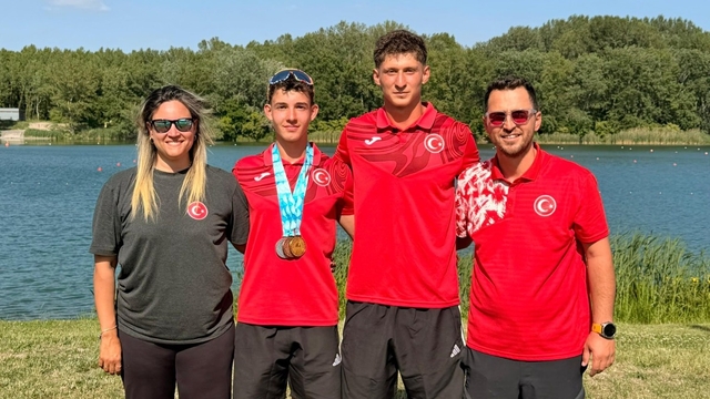 Köyceğizli kanoculardan Slovakya'da madalya yağmuru