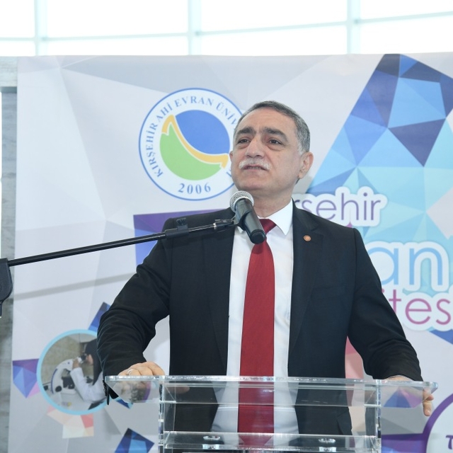 Kırşehir Ahi Evran Üniversitesinde bayramlaşma töreni düzenlendi