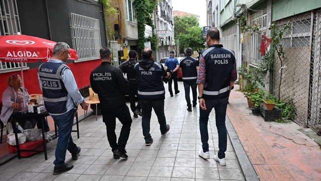 Okul çevreleri ve servis araçlarına sıkı denetim