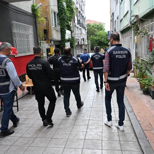 Okul çevreleri ve servis araçlarına sıkı denetim