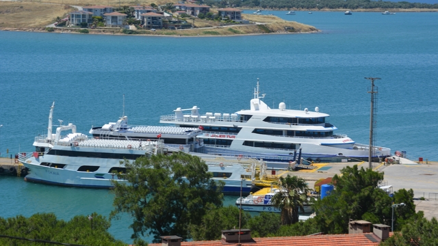 Kurban Bayramı, Ayvalık-Midilli hattında turizmcilerin yüzünü güldürdü