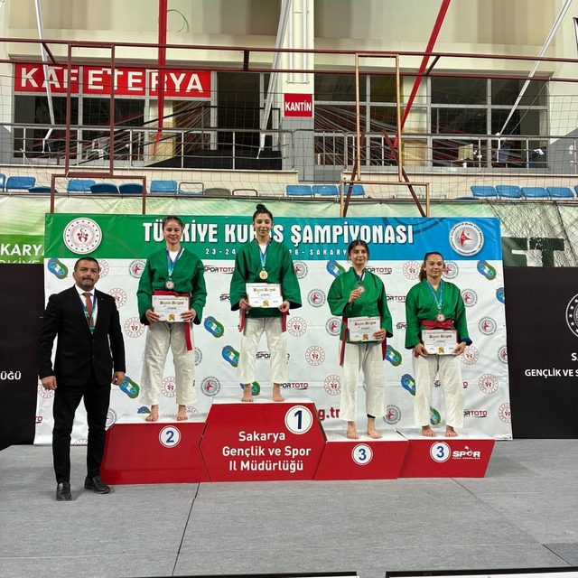 Bilecikli sporcular Türkiye Şampiyonası'na damga vurdu