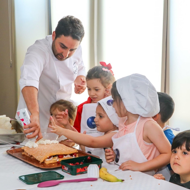 PKU'lu çocuklar, düşük proteinli mutfakta yeteneklerini sergiledi