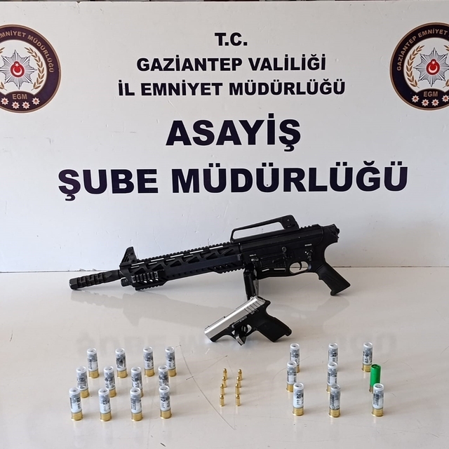 Araca silahla ateş ederek kaçan şüpheli yakalandı