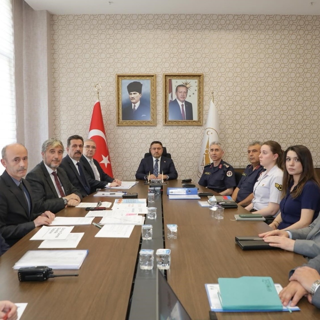 Kütahya'da çocukların eğitim hayatı boyunca karşılaşabilecekleri güvenlik r...
