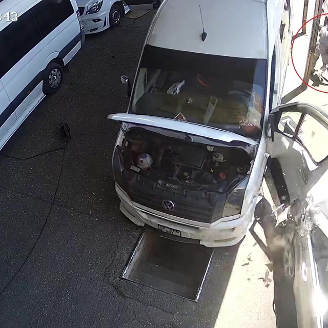 Takılan gaz pedalı ortalığı savaş alanına çevirdi
Sanayide kontrolden çıkan...