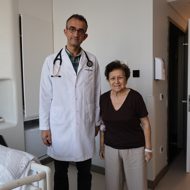 80 yaşındaki kalp hastasına ameliyatsız mitral kapak operasyonu