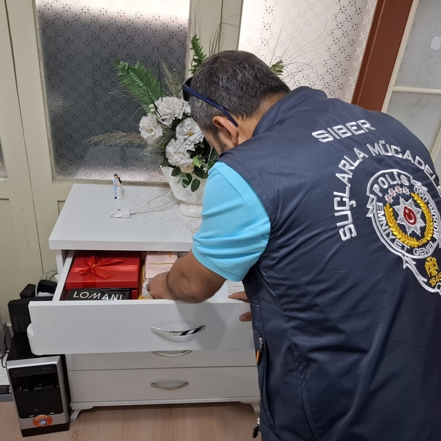 Nevşehir merkezli yasa dışı bahis operasyonunda 91 gözaltı
Bahis oynayan 50...