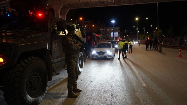 Şırnak'ta bayramda çifte başarı: 44 aranan şahıs yakalandı, ölümlü kaza yaşanmadı