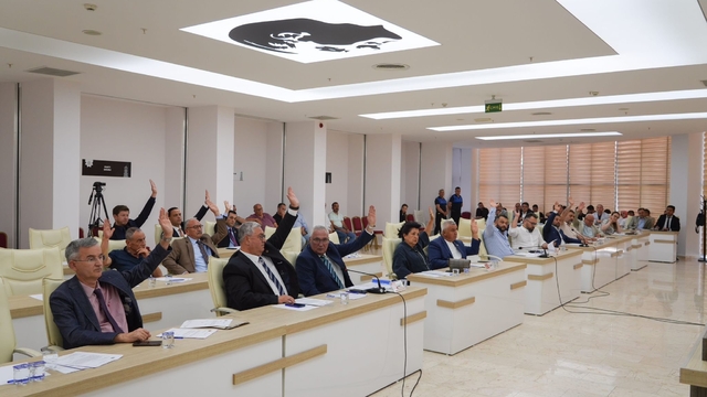 Başkan Subaşı, 100 adede kadar sıfır veya ikinci el toplu taşıma aracı alma yetkisi aldı