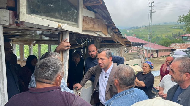 Alaçam'da evi yanan aileye yenisi yapılacak