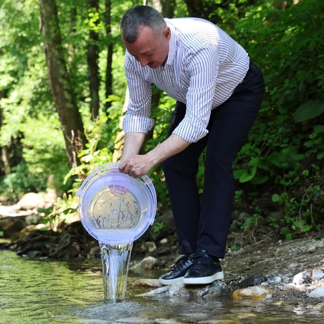 Kocaeli sularına 50 bin kırmızı benekli alabalık dopingi