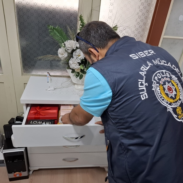 Nevşehir merkezli 28 ilde 'yasa dışı bahis' operasyonu: 77 gözaltı
