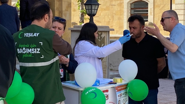 Bayburt'ta vatandaşlara sigaranın zararları anlatıldı