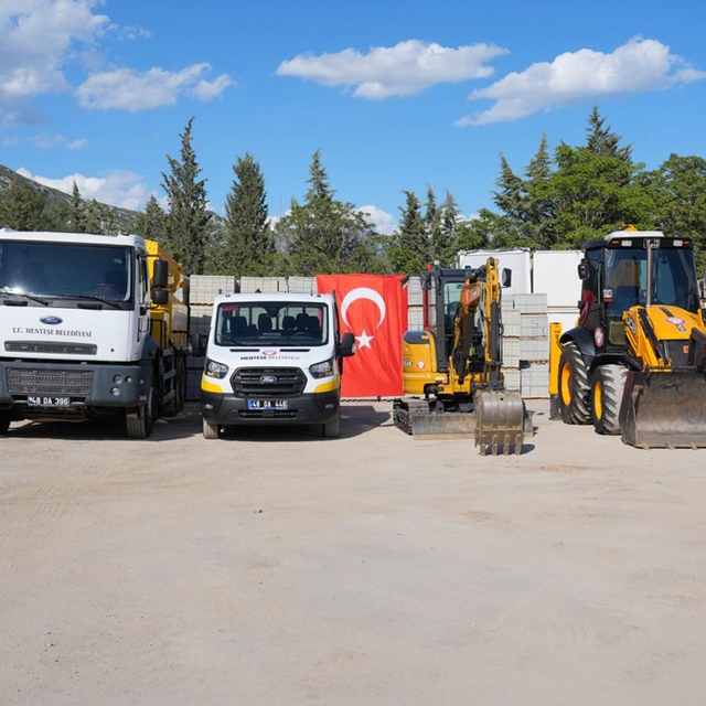 Menteşe Belediyesi'nin araç filosu güçleniyor