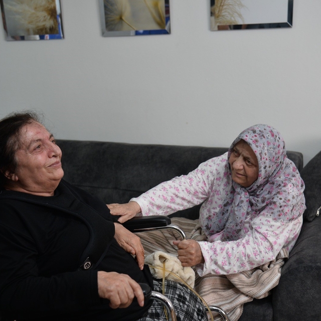 30 yıllık hasret son buldu
Kıbrıs'ta huzurevinde yaşayan ve Trabzon'daki an...