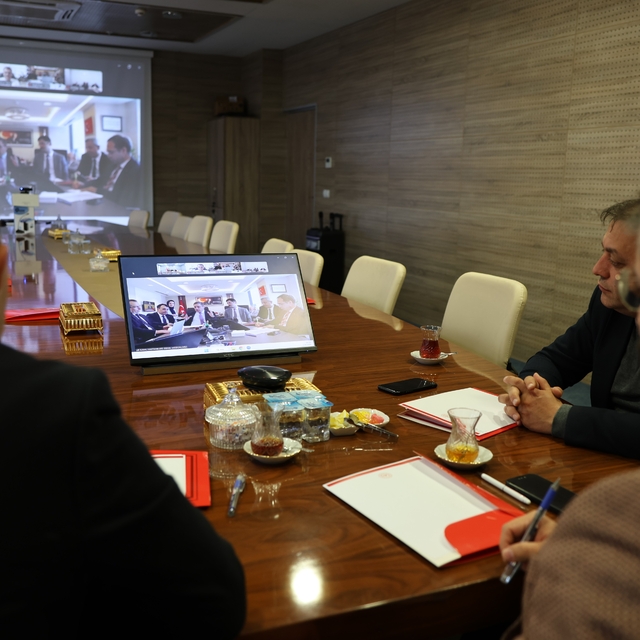 Bayburt'un sağlık hizmetleri 81 il değerlendirme toplantısında ele alındı
