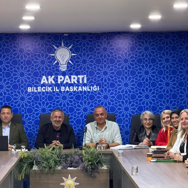 AK Parti'de yol haritası belirlendi