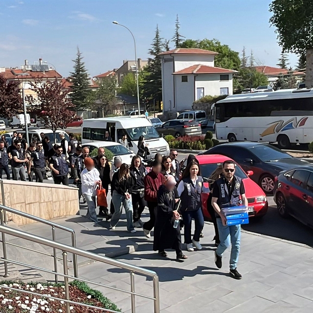 Yasa dışı bahis operasyonunda 34 şüpheli adliyeye sevk edildi