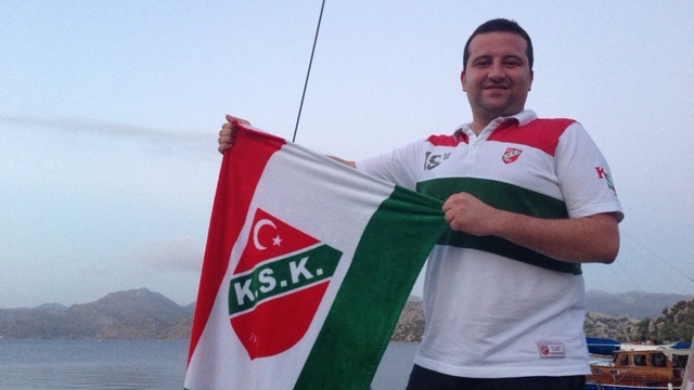 Karşıyaka'da iki sürpriz aday