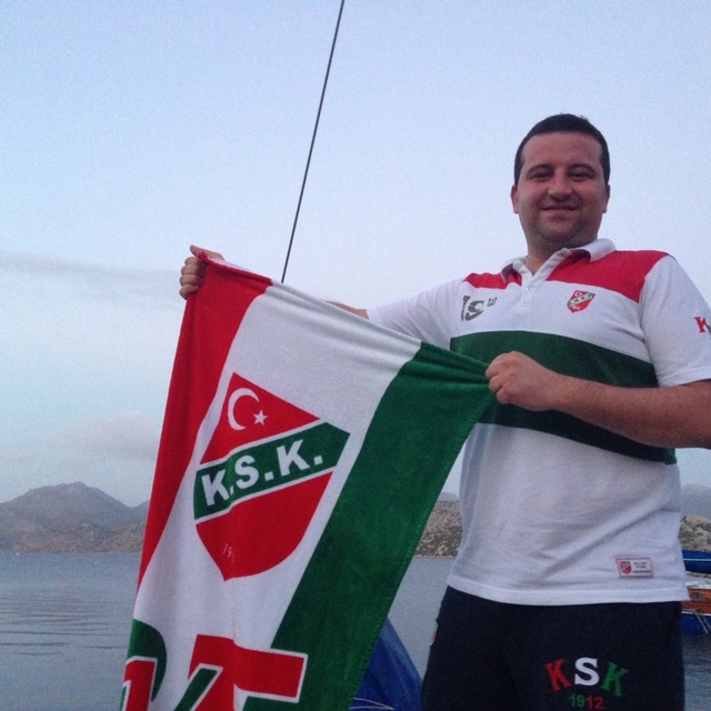 Karşıyaka'da iki sürpriz aday