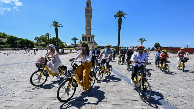 İzmir'de fuarcılığın uluslararası liderleri buluştu