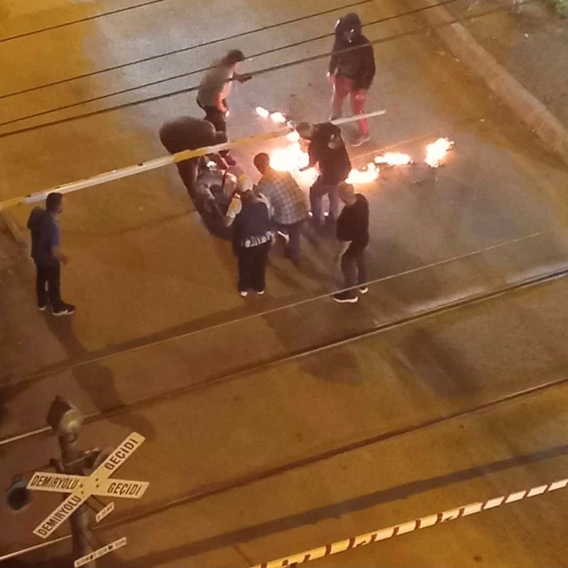 Bandırma'da helyum balonları yüksek gerilim hattına temas etti: 1 kişi yara...