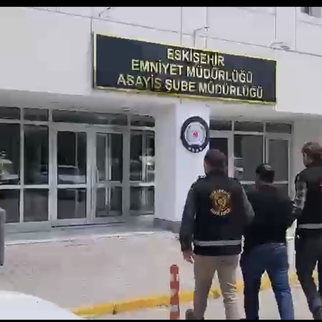 Çeşitli suçlardan haklarında hapis cezası bulunan 4 şahıs yakalandı