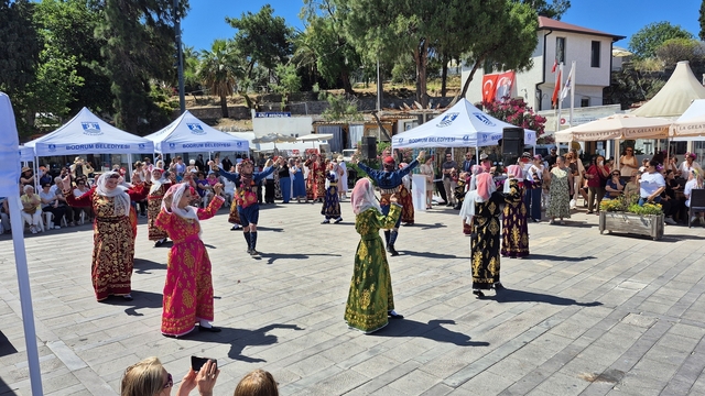 Bodrum'da Hayat Boyu Öğrenme Haftası kutlandı