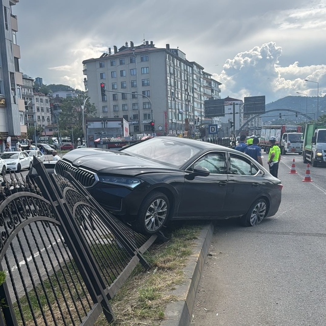 Giresun'da trafik kazasında 4 kişi yaralandı