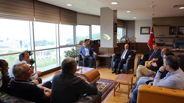 Çalışan Gazeteciler öneri ve taleplerini Rektör Prof. Dr. Sözbir'e anlattılar
