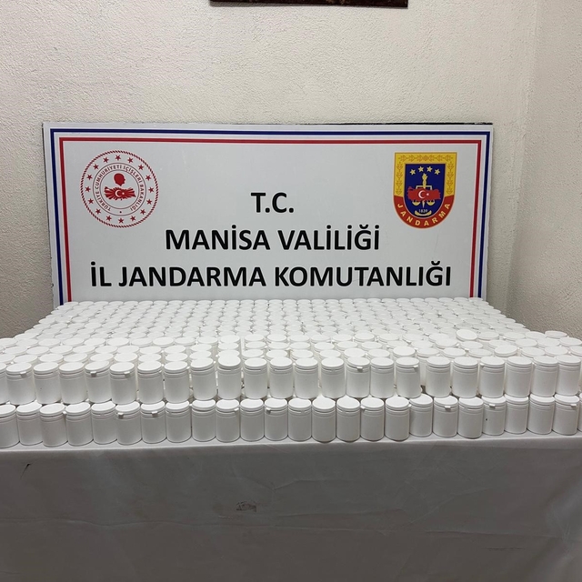 Akhisar'da 50 binden fazla sentetik hap ele geçirildi