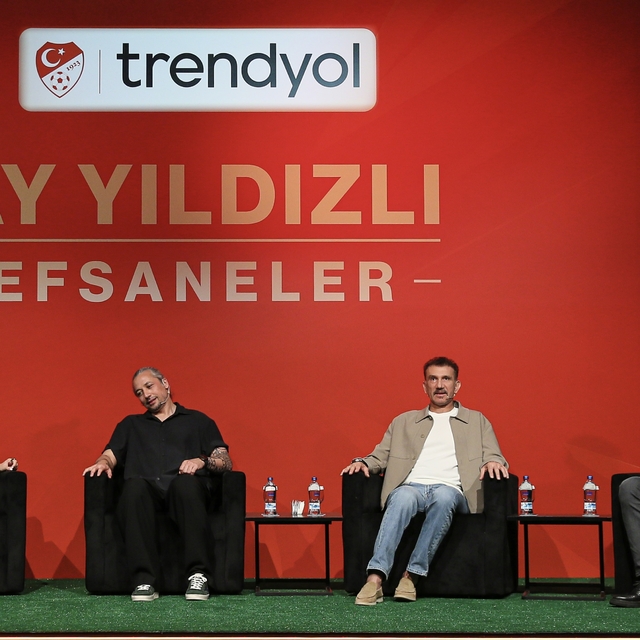 Trendyol, Bursa'da "Ay Yıldızlı Efsaneler" buluşmasını gerçekleştirdi