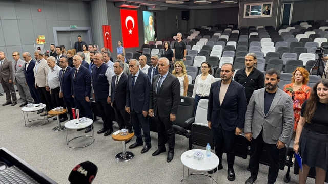 Adana ve Mersin'de bilirkişilik temel eğitimini tamamlayan kursiyerlere sertifikaları verildi