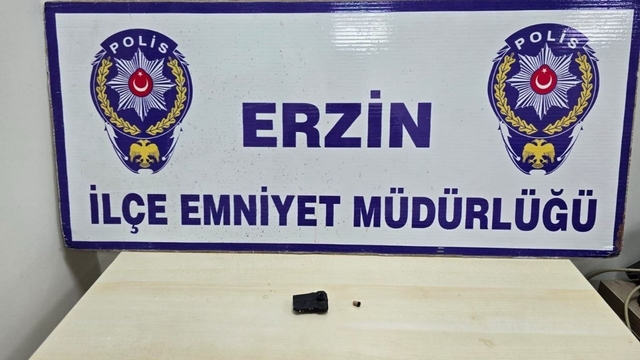 Erzin'de ehliyet sınavına kopya düzeneğiyle giren şahıs yakayı ele verdi