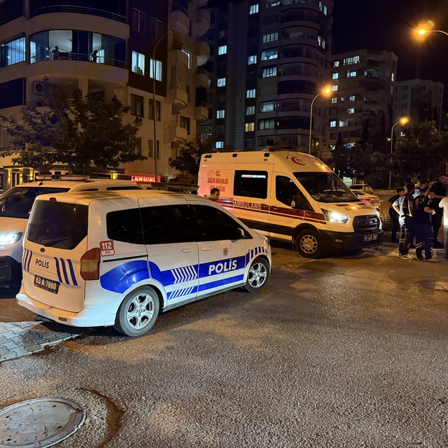 Şanlıurfa'da çıkan silahlı kavgada anne öldü, oğlu yaralandı