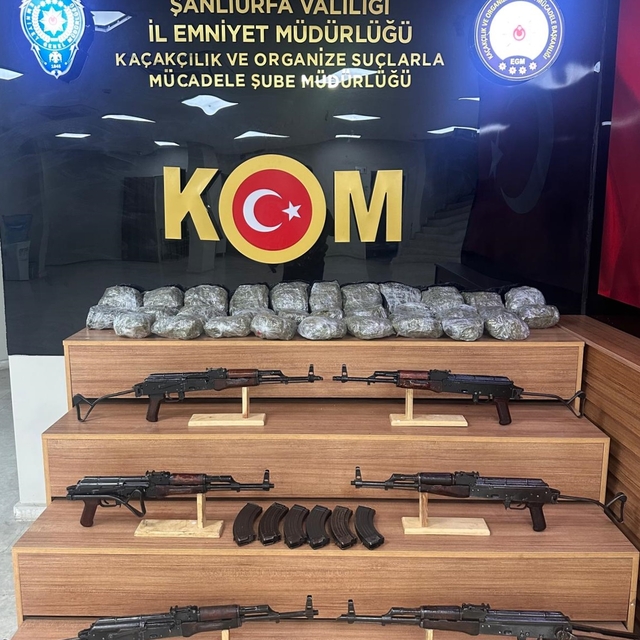 Şanlıurfa'da uyuşturucu operasyonunda yakalanan 2 şüpheli tutuklandı