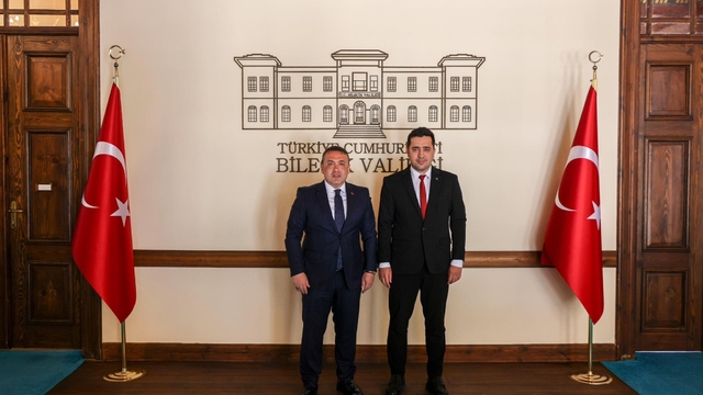 Vali Sözer, Tügva Bilecik İl temsilcisi Tatlı ile bir araya geldi