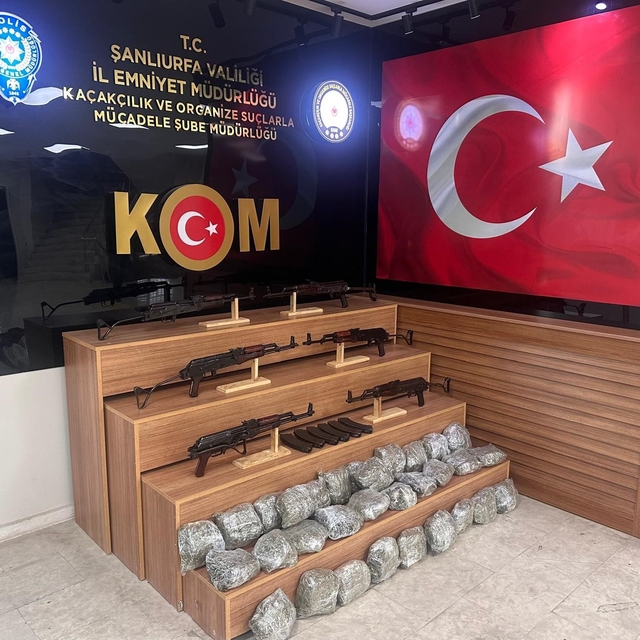 Şanlıurfa'da silah ve uyuşturucu operasyonu: 2 tutuklama