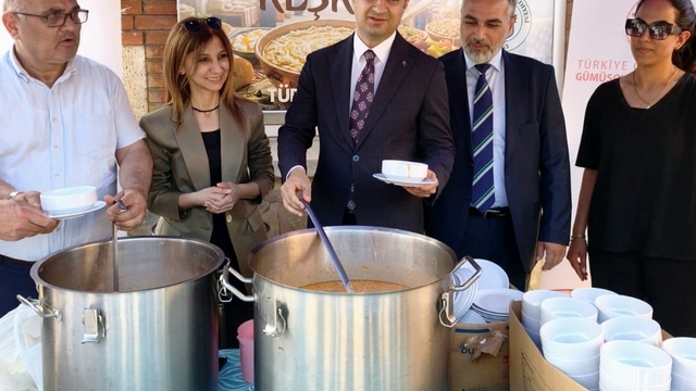 Gümüşova'da keşkek etkinliği düzenlendi