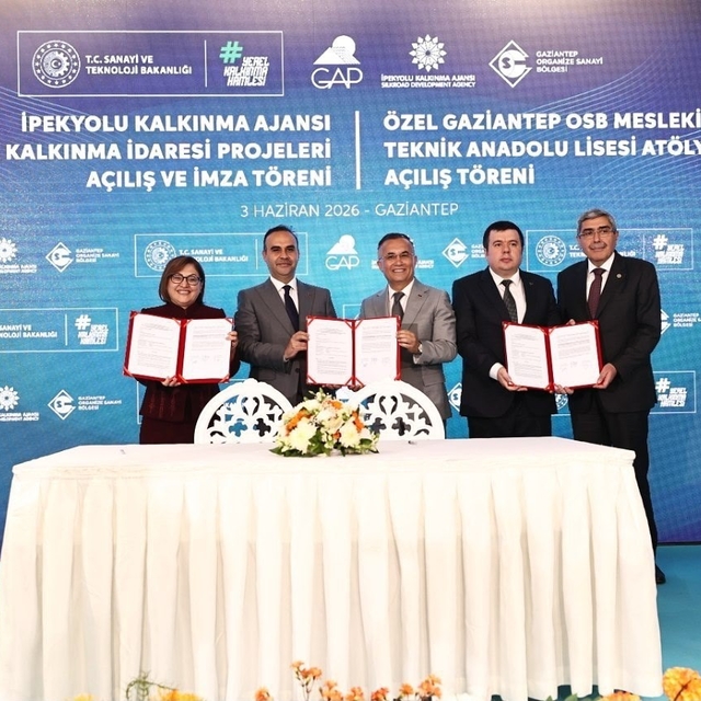 Yeni kalkınma hamleleri için imzalar atıldı