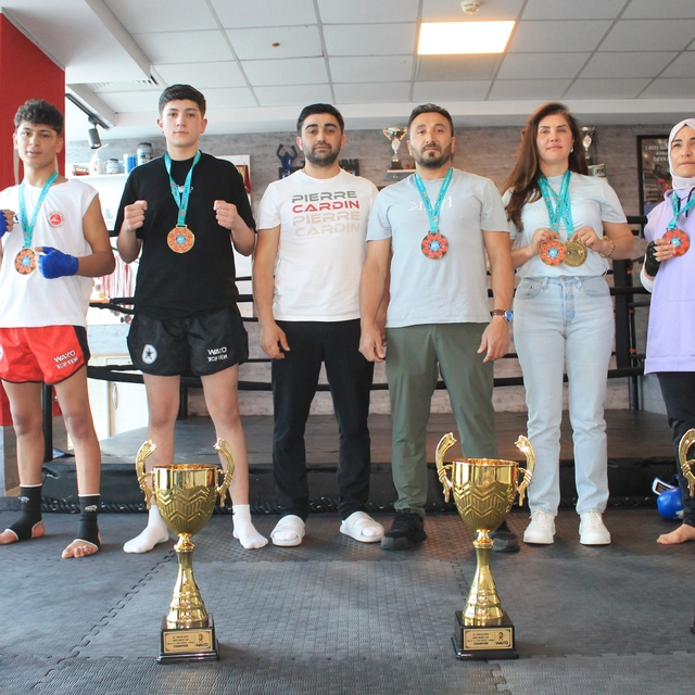 Sivaslı kick boksçular, Dünya Kupası'na damga vurdu