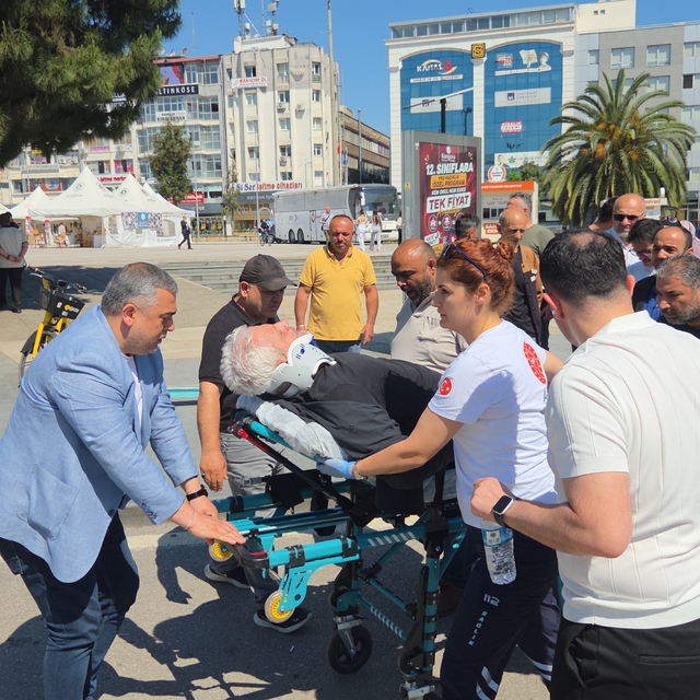 Yaya geçidinden geçen vatandaşa otomobil çarptı: 1 yaralı