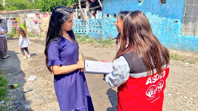Tekirdağ'da Roman mahallelerinde sosyal hizmet çalışmaları sürüyor