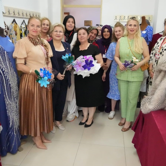 Marmaraereğlisi'nde Hayat Boyu Öğrenme Haftası sergisi açıldı