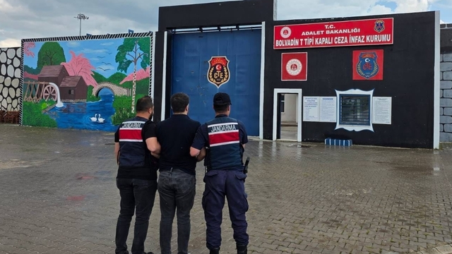 Afyonkarahisar'da firari FETÖ hükümlüsü yakalandı