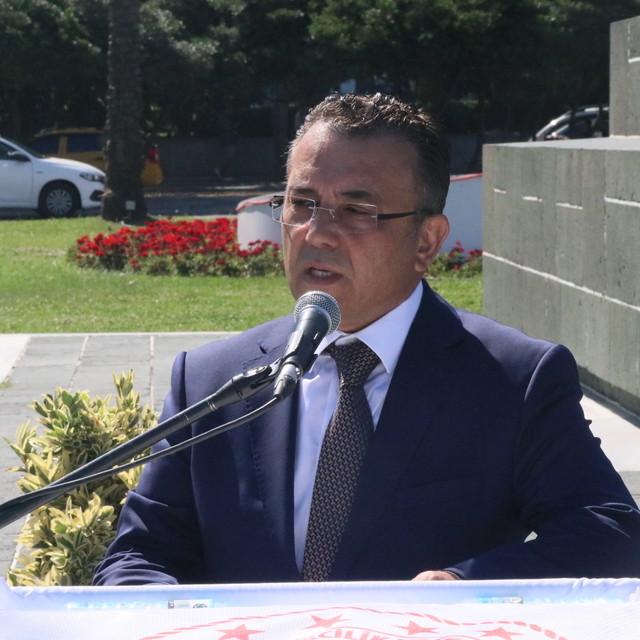 İzmir'de ilk 5 ayda çevreyi kirleten 132 işletmeye toplam 132 milyon 918 bi...