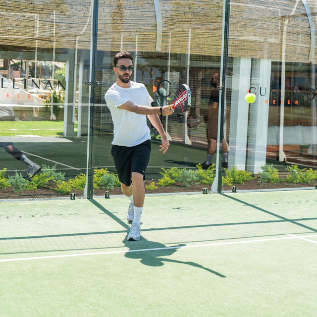 Milli sporcu sezonun yorgunluğunu Antalya'da atıyor