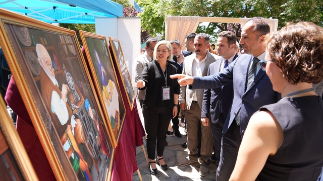 Muğla'da el emeği göz nuru eserler görücüye çıktı