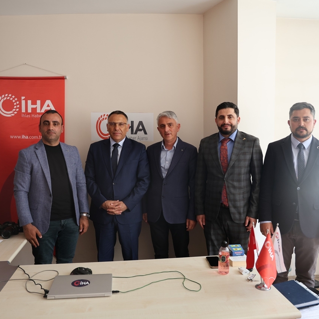 Rektör Gürel'den İHA'ya ziyaret